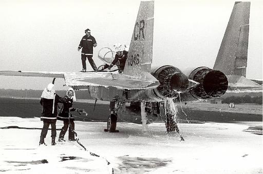 1986-07 F15 moterbrand 2.jpg